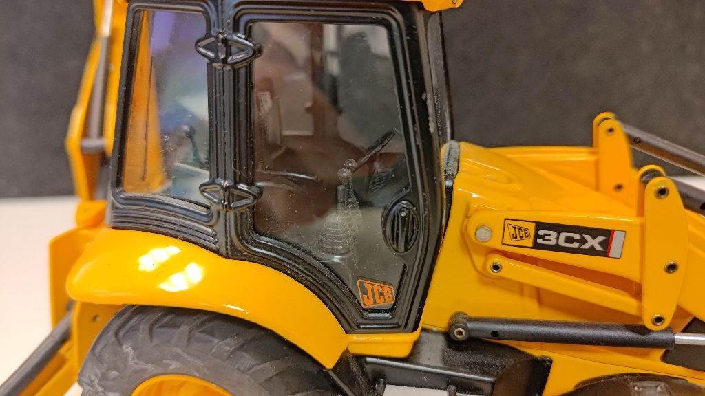 JCB 3 CX Backhoe loaders