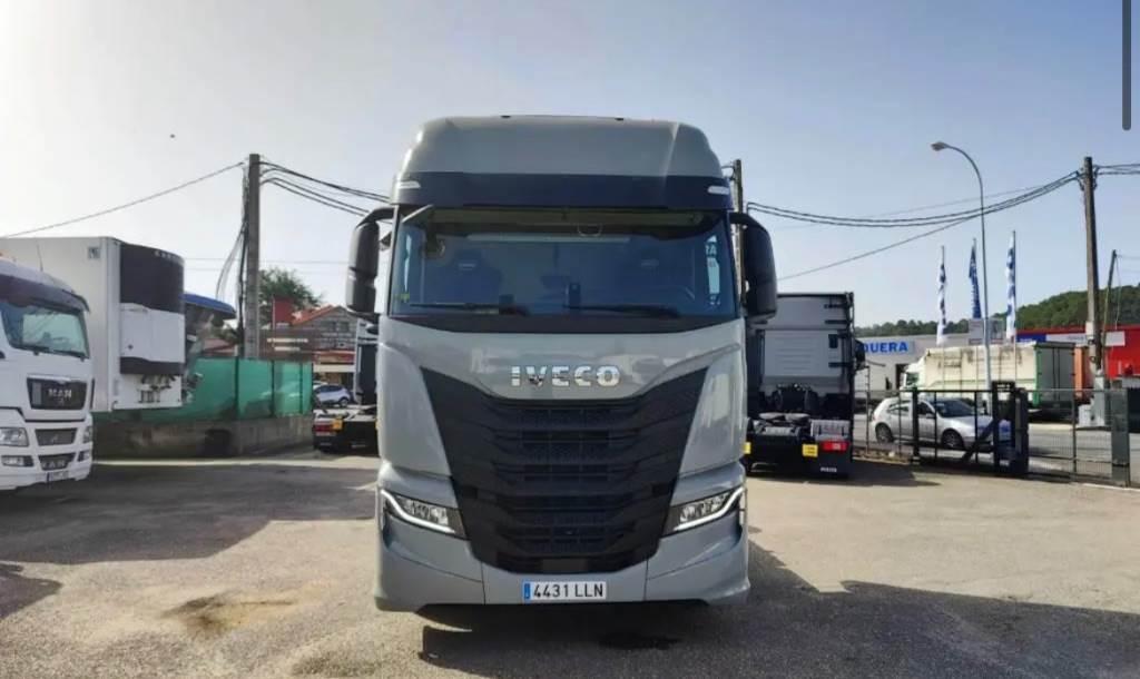 Iveco SWAY AS440S51T/P Tractor Units